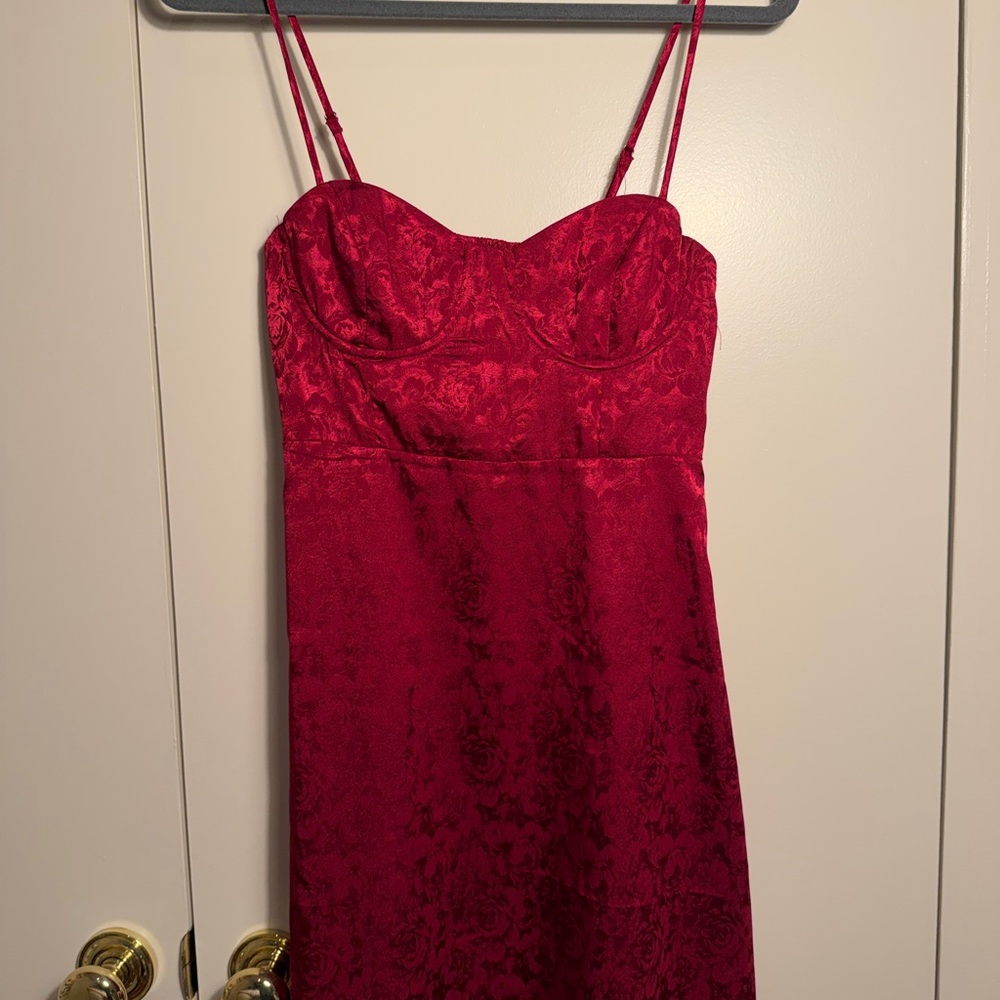 Princess Polly Size 4 Red Satin Slip Mini Dress with a Romantic Rose Pattern